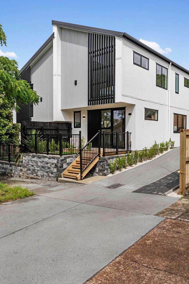16B Moana Avenue One Tree Hill_22