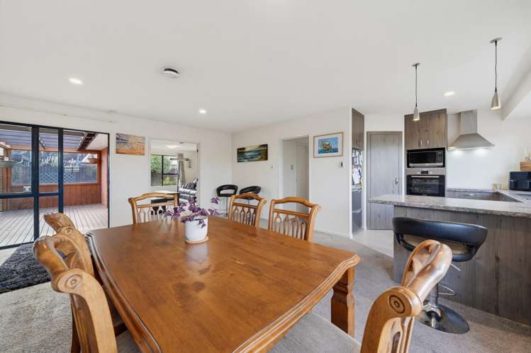 33 Peebles Drive Hei Hei_5