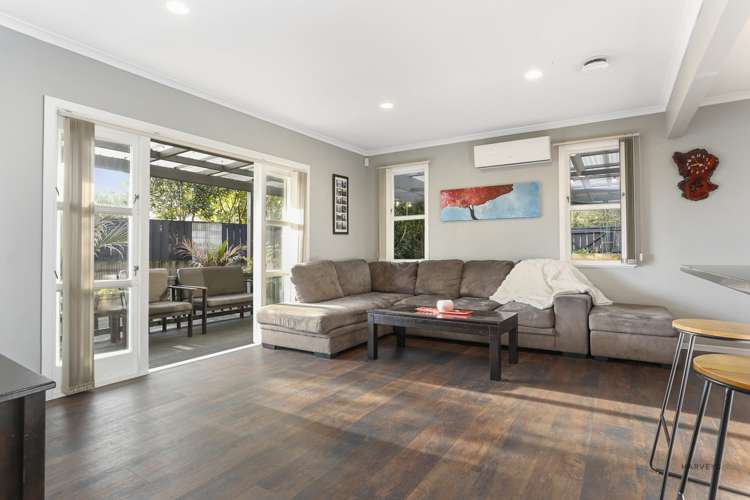 115 Captain Scott Road Glen Eden_3