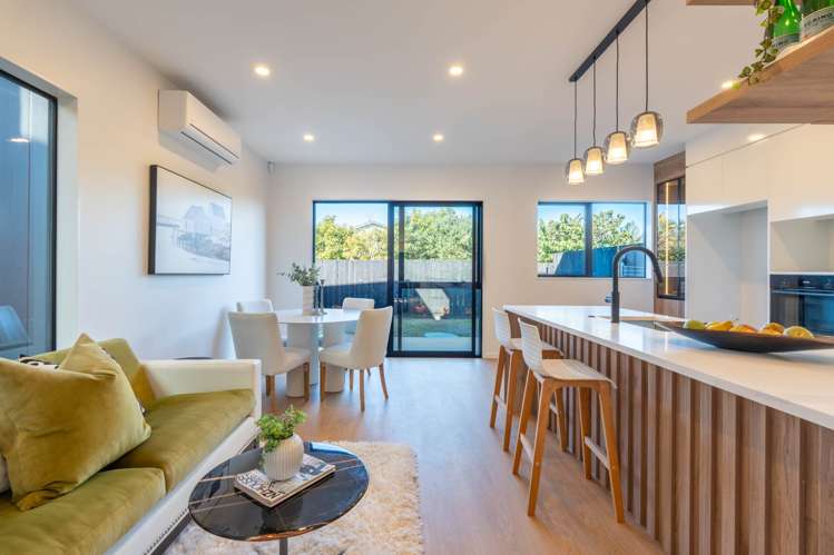 15 Tiller Street_2