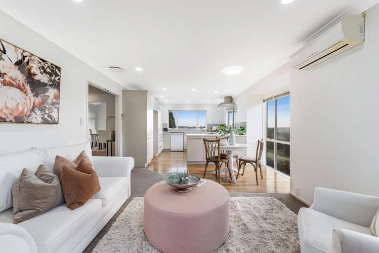 36 Woodgers Way Somerville_12