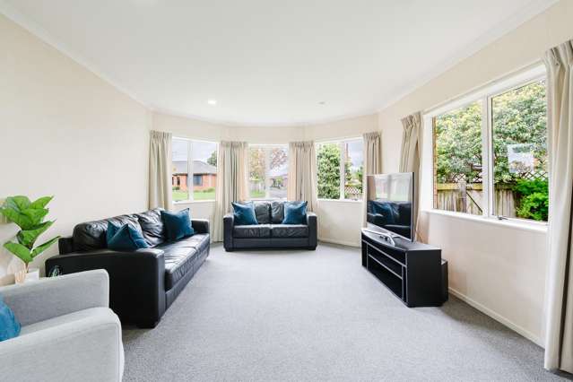 4 Mckenzie Place Rototuna North_1