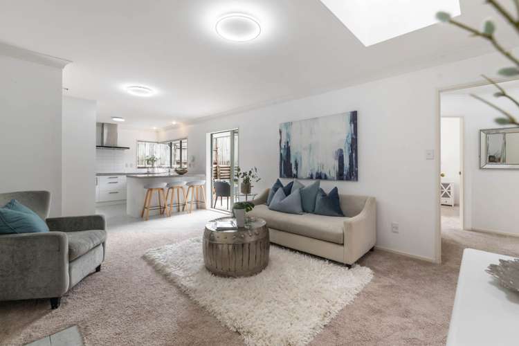 2/60 Whitford Road Northpark_7