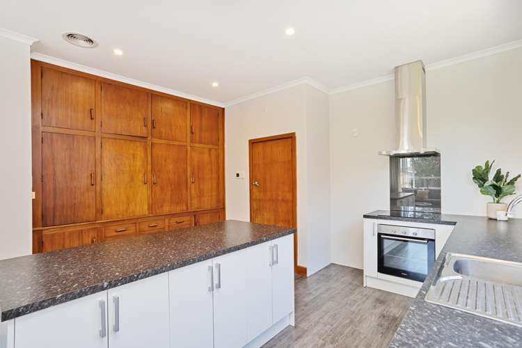 32 Fox Street Avenal_19