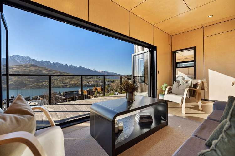 12A St Peters Place Queenstown_5