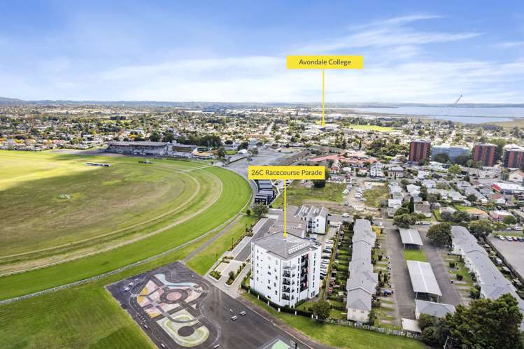 502/26C Racecourse Parade Avondale_7