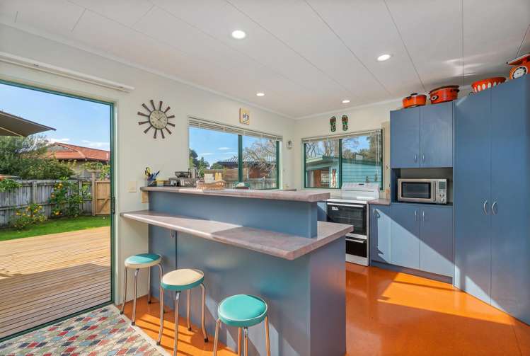 13 Charles Green Cooks Beach_6