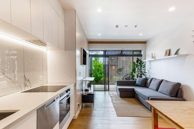 6/165 Hobsonville Point Road_0