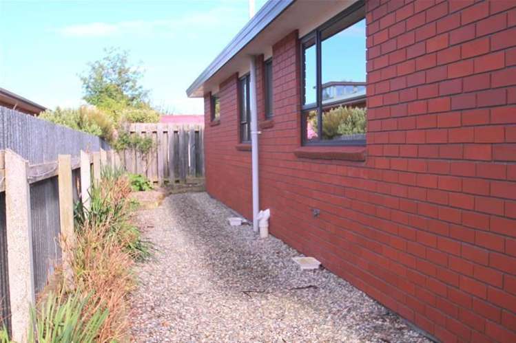 4b Crombie Street Gore_13