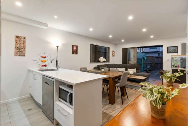 89 Thomas Road Flat Bush_1