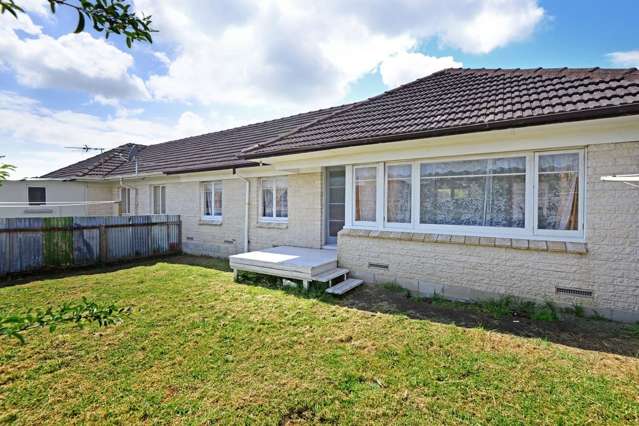 2/13 Tennessee Avenue Mangere East_1