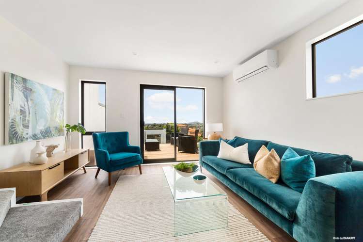 1/735 East Coast Road Browns Bay_11