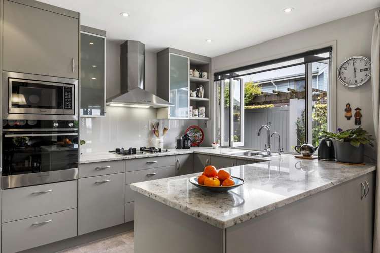 8 Beacholm Road Takapuna_5