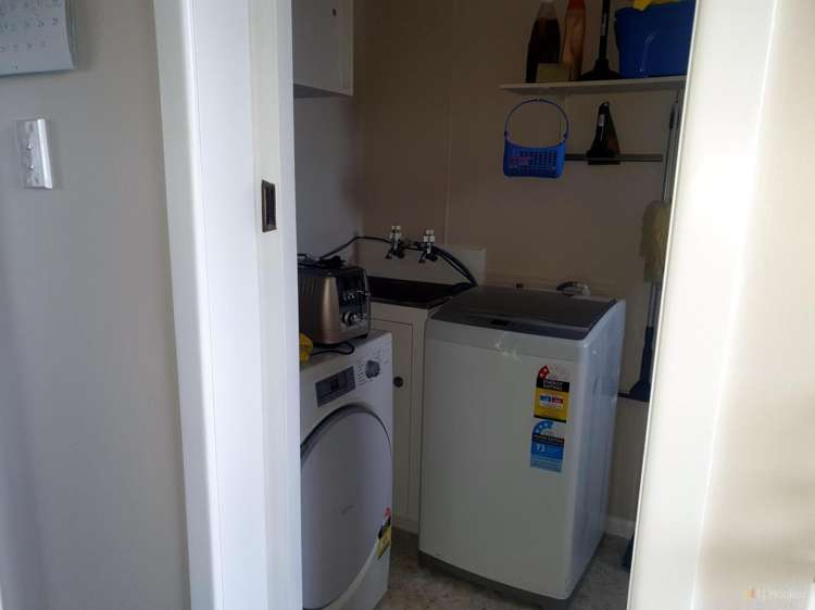 2/90 Avenue Road West End_10