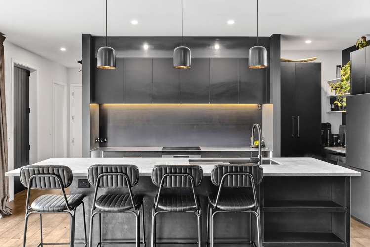 6 Woodpecker Street_5