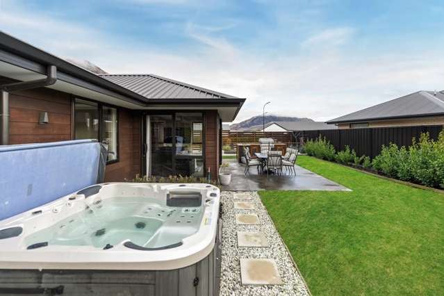 11 Sandford Terrace Lower Shotover_3