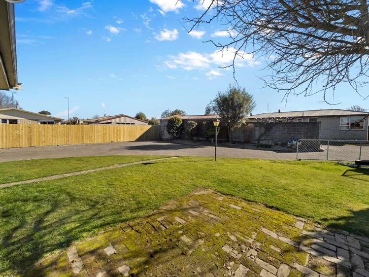 7 Glassey Drive Allenton_15