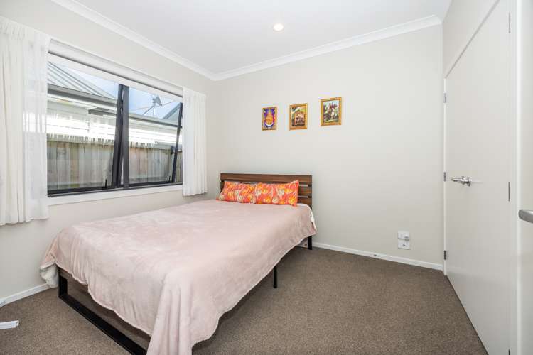 1/2 Lambert Court Glenview_7
