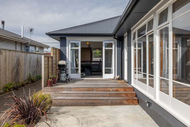 302 Estuary Road South New Brighton_19