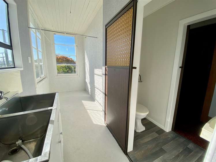 210 Clyde Street Balclutha_11