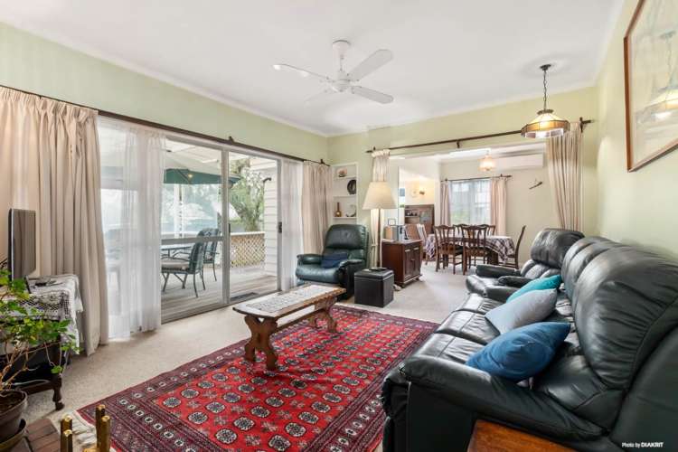 30 Hutchinsons Road Bucklands Beach_5