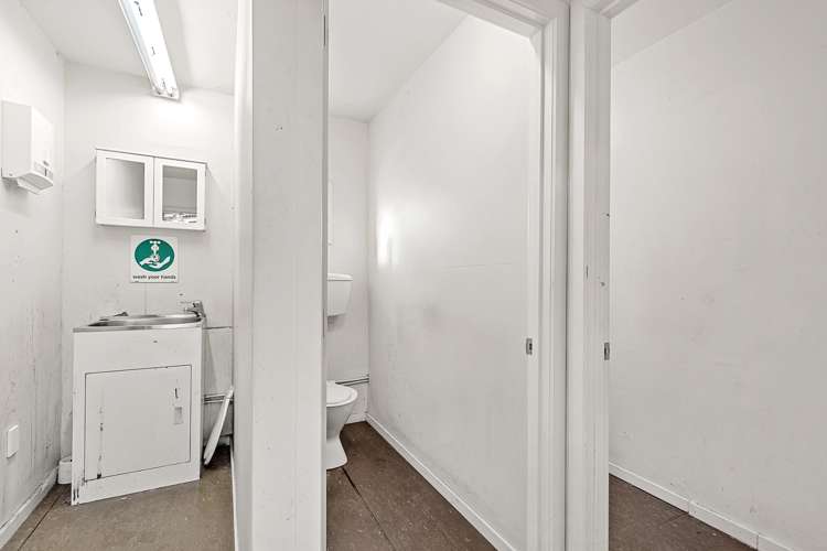 5 Seafair Close Riverlands_10