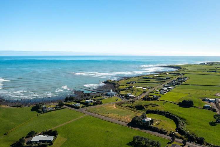 2 Anglers Ave Warea_14
