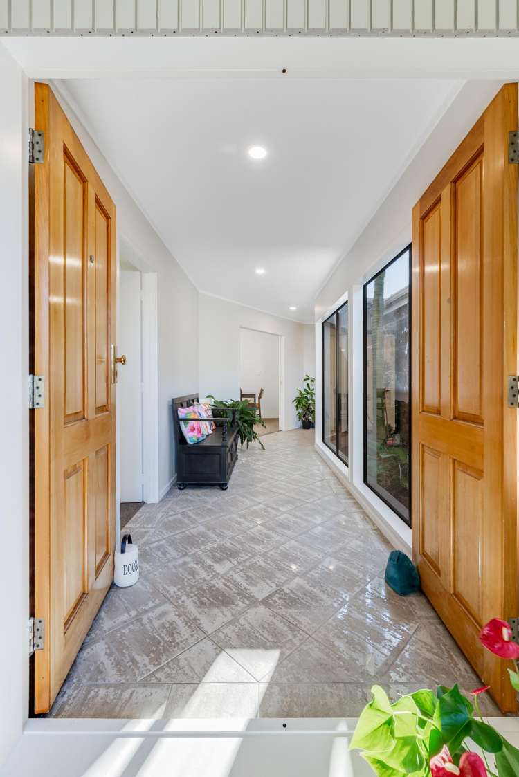 20 Butley Drive Farm Cove_34