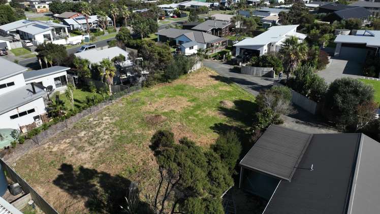 29d Seabreeze Road Mangawhai Heads_11