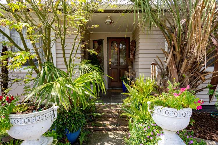 23 James Henry Crescent Huntly_17