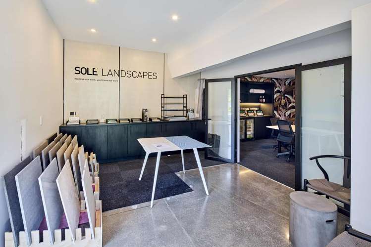 2 Hoffs Place Kenepuru_9