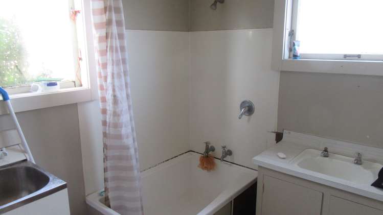 6 Mary Street Waimate_10