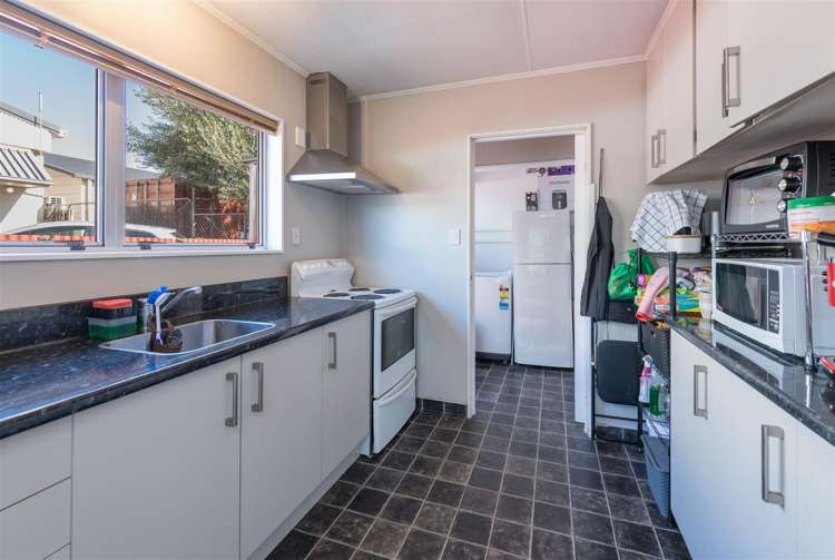 3/17 Parkers Road Tahunanui_2