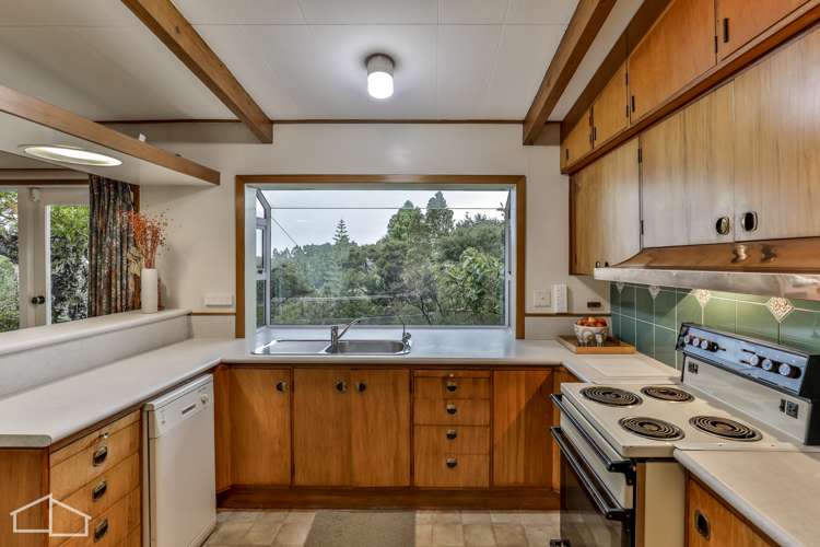 8 Wood Bay Road Titirangi_18