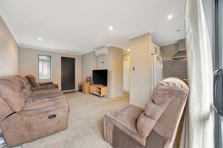 4/99 Lake Road Frankton_3