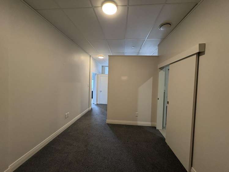 2/66 Bank Street 11640_7