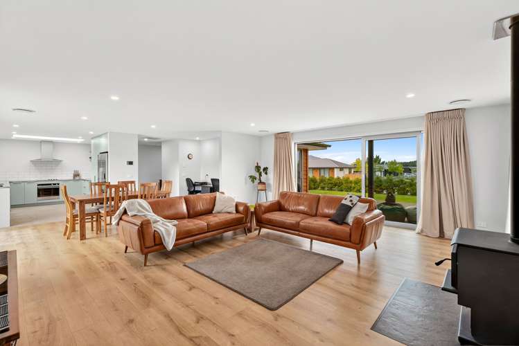 9 Brewster Crescent Lake Hawea_3