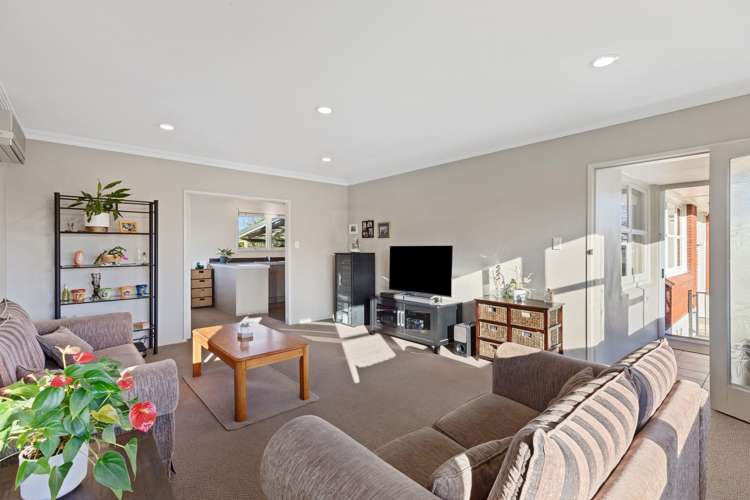 2 Longwood Lane Otumoetai_6