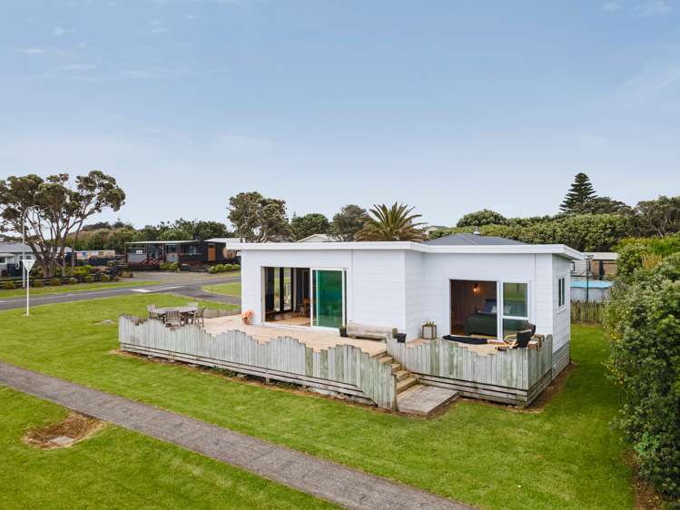 11 Hector Place Opunake_1