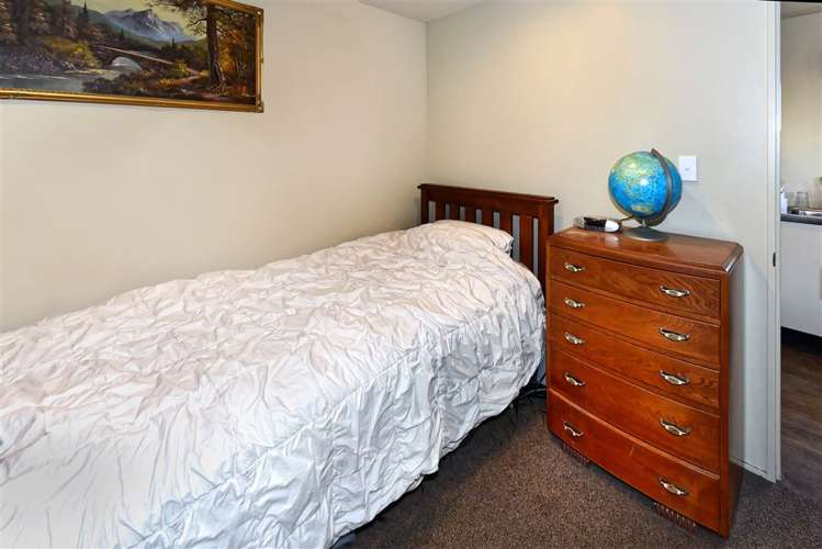 19 Attlee Crescent Bryndwr_17