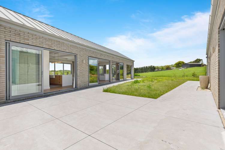 4 Myra Evelyn Grove Dairy Flat_22