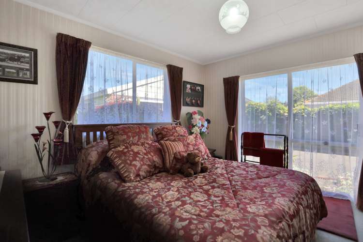 41 Reid Crescent Allenton_13