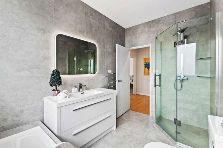 3 Ahutoetoe Road Wainui_22