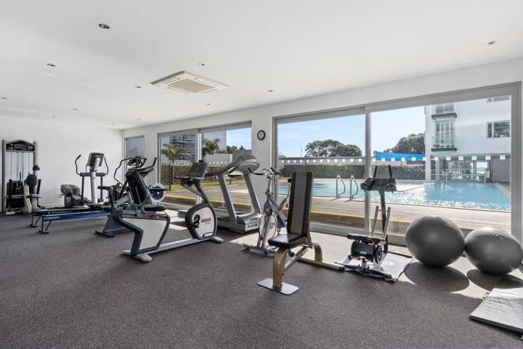 B104-14 West Quay Ahuriri_15