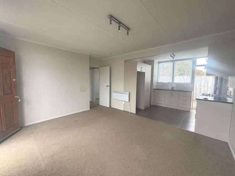 13/31 Blease Street New Lynn_2