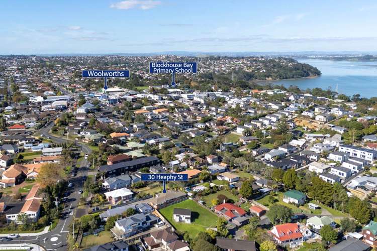 30 Heaphy Street Blockhouse Bay_19