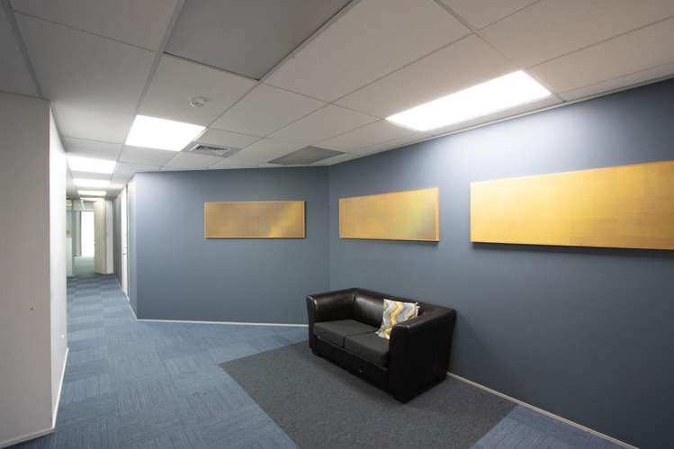 Office 5/46 Taharoto Road Takapuna_9