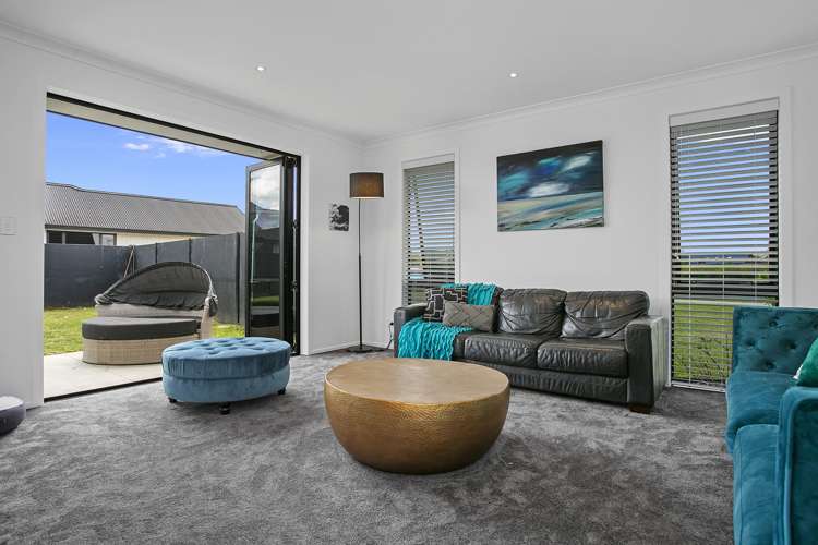 65 Alan Livingston Drive Cambridge_11