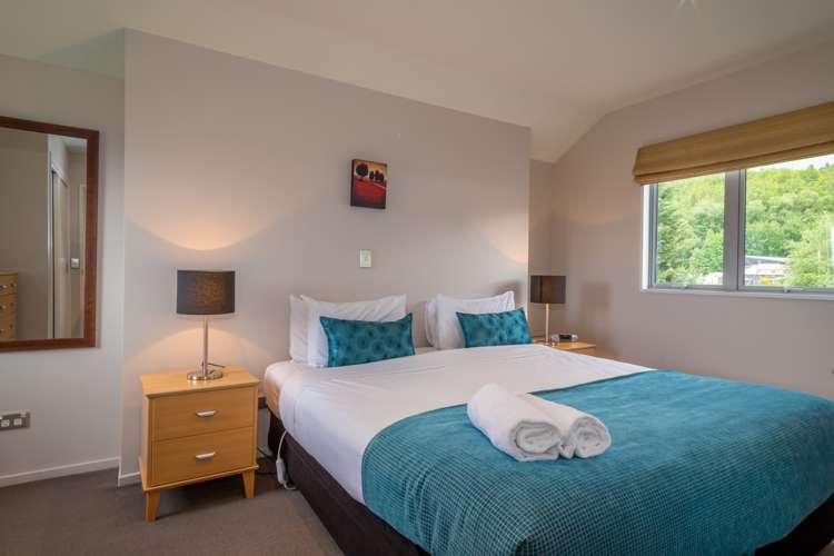 12/97 Essex Avenue Arrowtown_12