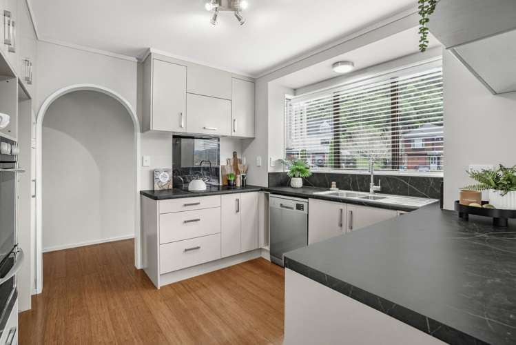 11 Pioneer Grove Silverstream_5